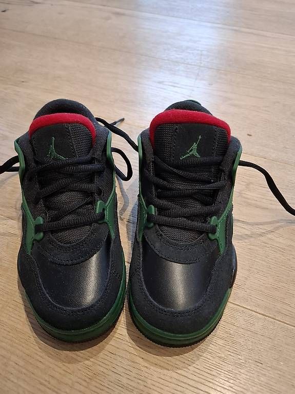 Schuhe für Jungen: Nike Jordan Air  Kinder – Neu und originalverpackt aus Uttwil von Naishboxer 2