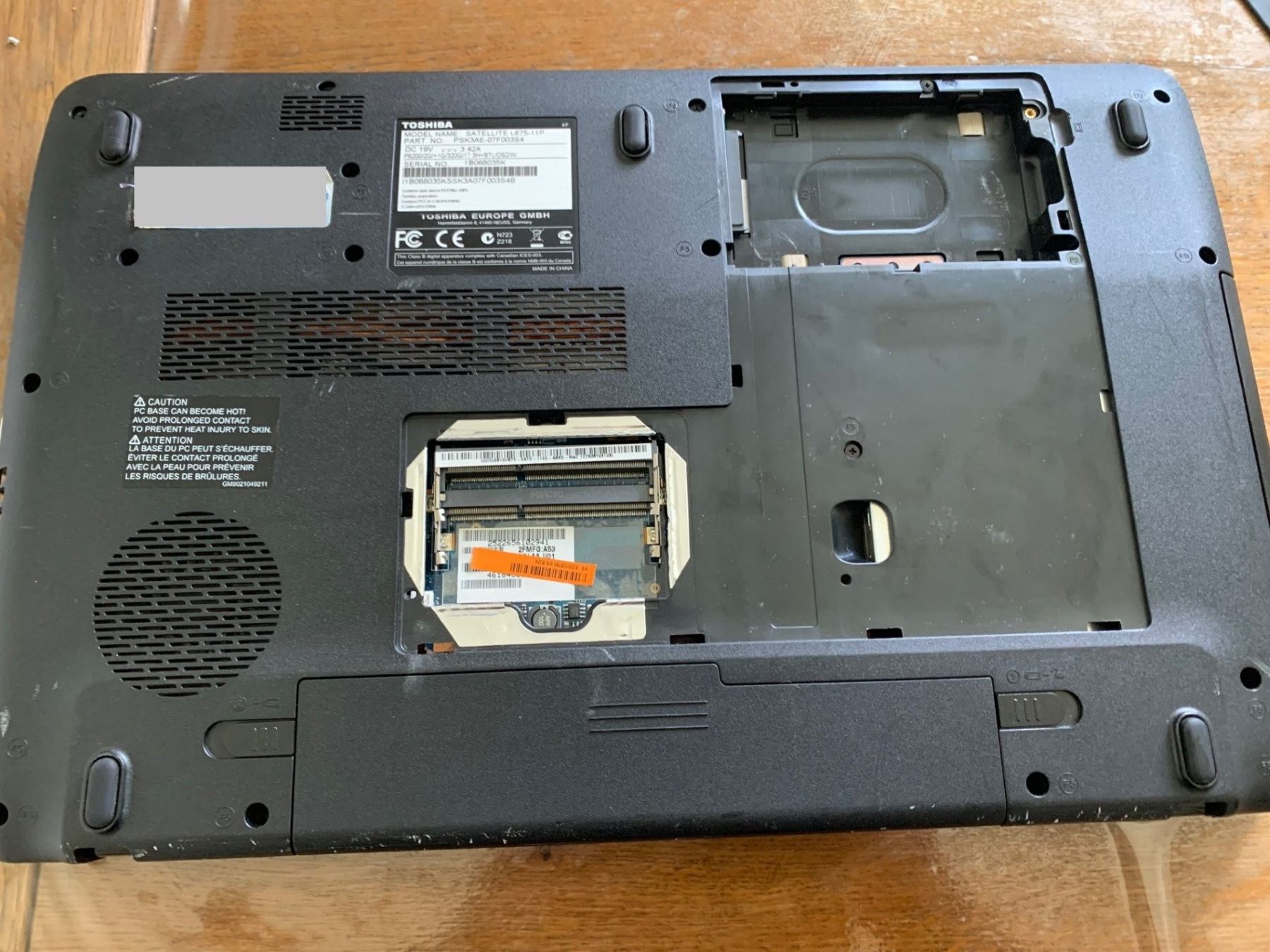 Toshiba Notebook: Toshiba Satellite L675-11P – Difettoso da Emmen venduto da newdeal1970