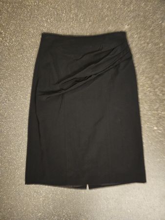 Max Mara Rock schwarz Grösse 42 neuwertig