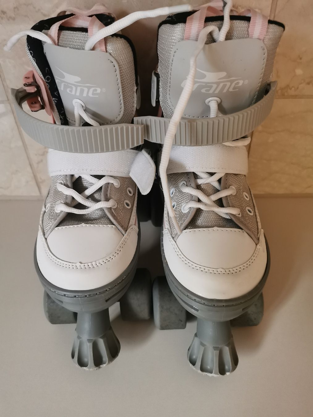 Inline-Skating & Rollschuhe: Rollschuhe und  skate guard set – Gebraucht aus Weiningen ZH von angebot05 1