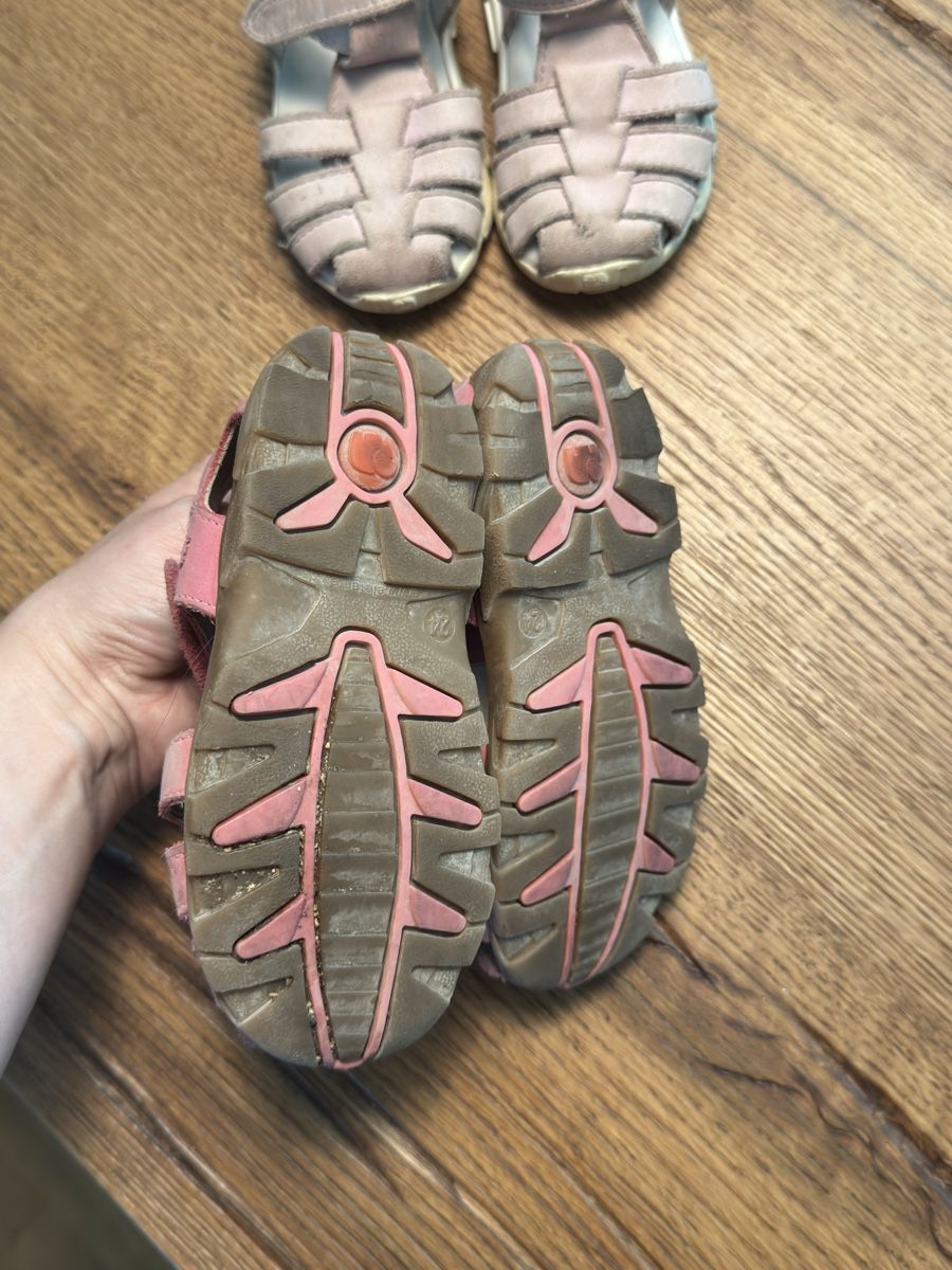 Elefanten Scarpe per ragazze: Sandalen Elefanten Gr 20 & 24 – Usato da Urtenen-Schönbühl venduto da Stephchen 1