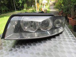 Phare avant gauche Audi A4 B6 (8E2)