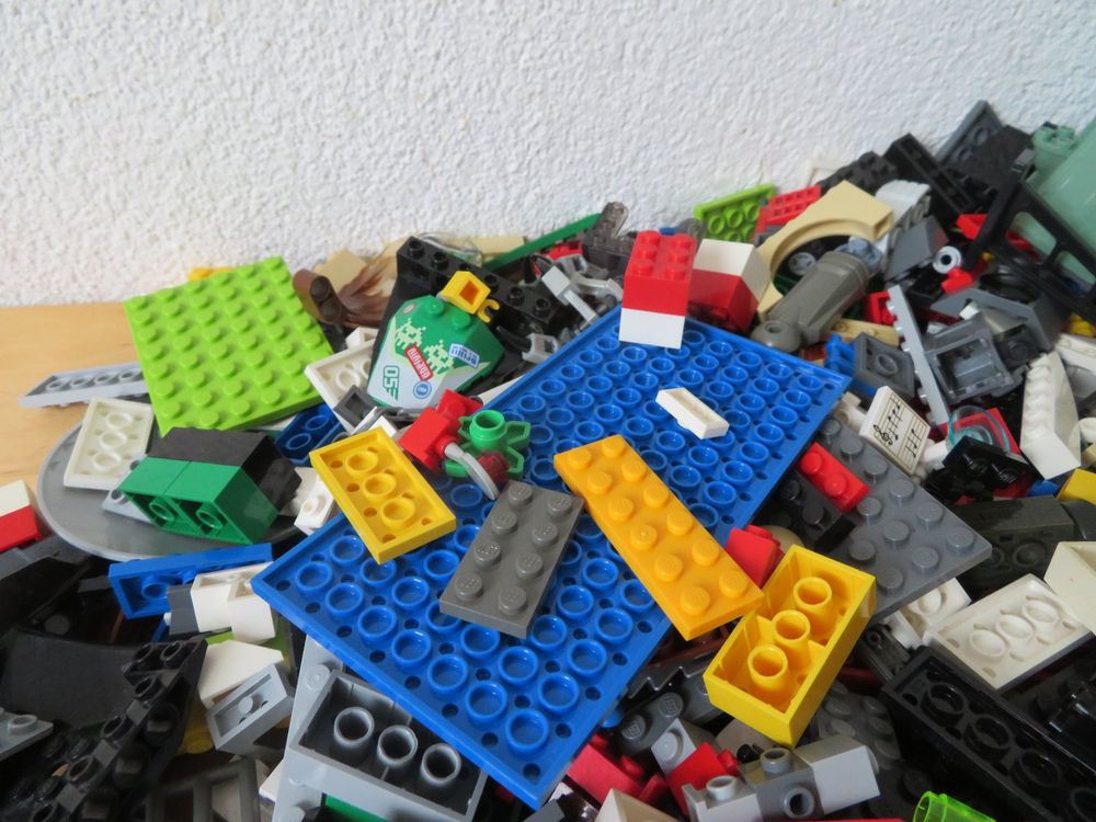 Lego Giocattoli: LEGO KILOWARE ca.1,8kg – Usato da Zürich venduto da piroma 3