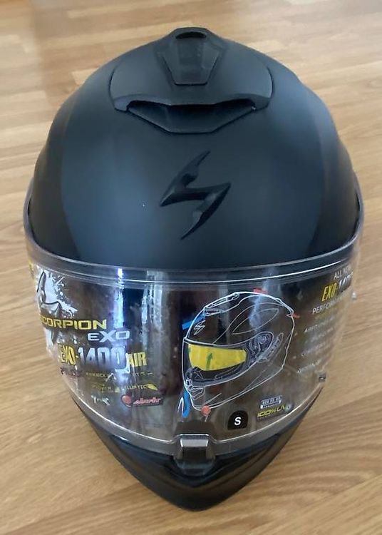Casques & visières: Skorpion Motorrad Helm - schwarz matt – D'occasion à Einsiedeln par ver_sb5p