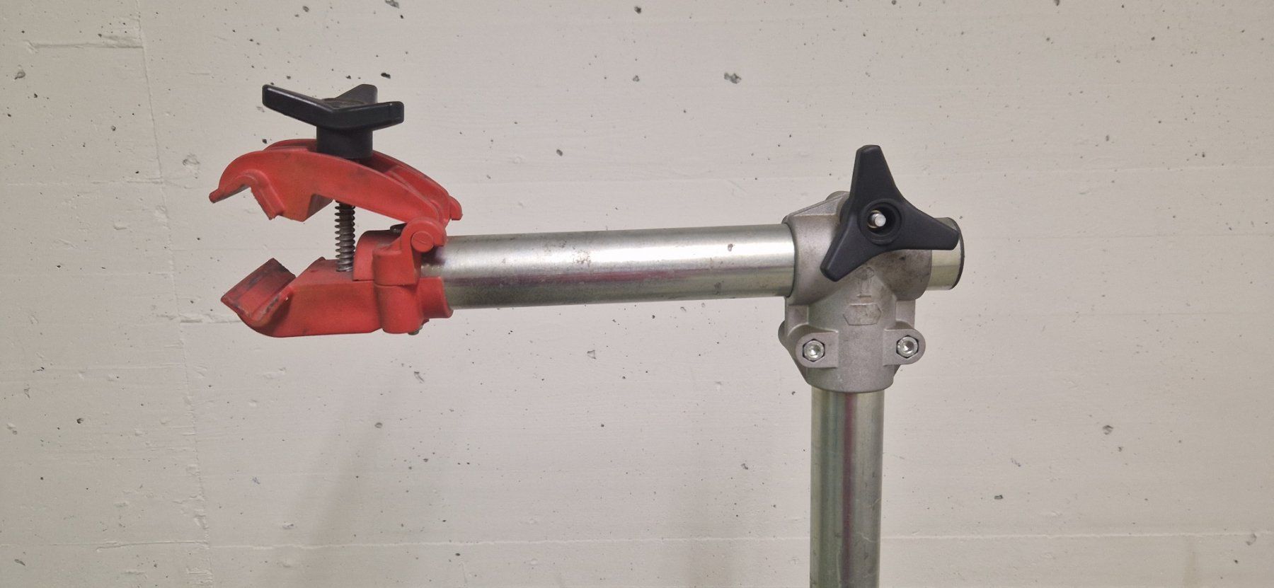 Veloständer: Fahrrad Montageständer – Gebraucht aus Stans von Stockema 2