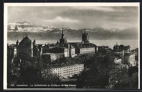 Cartoline postali: Lausanne, La Cathédrale le Château et  – Usato da Berlin venduto da bartko-reher