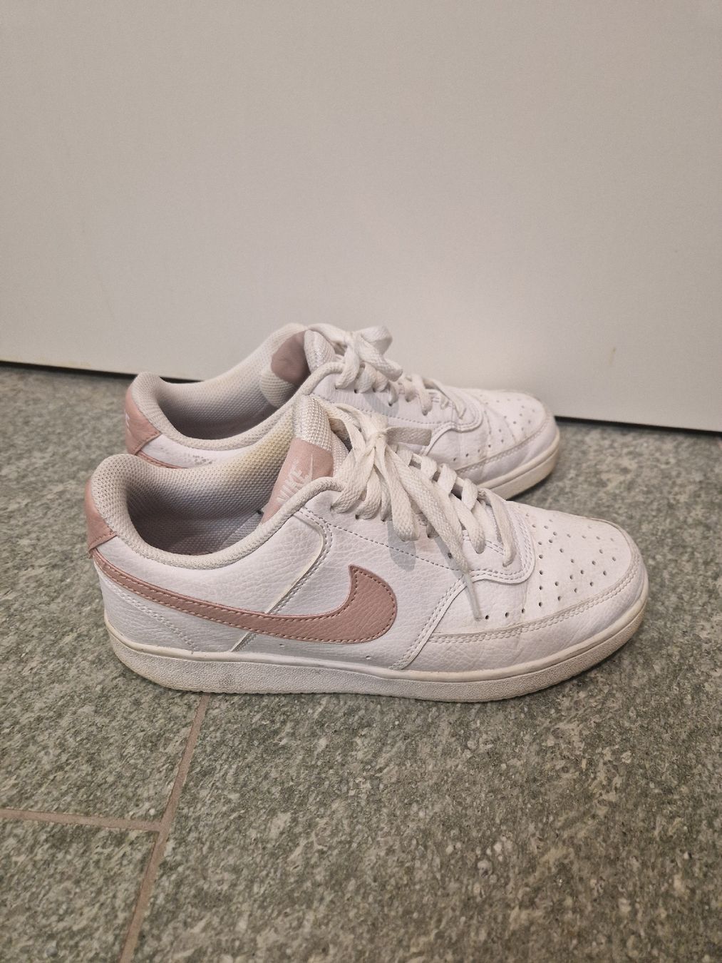 Nike Scarpe da donna: Nike Turnschuhe – Usato da Glattfelden venduto da Ivana5288