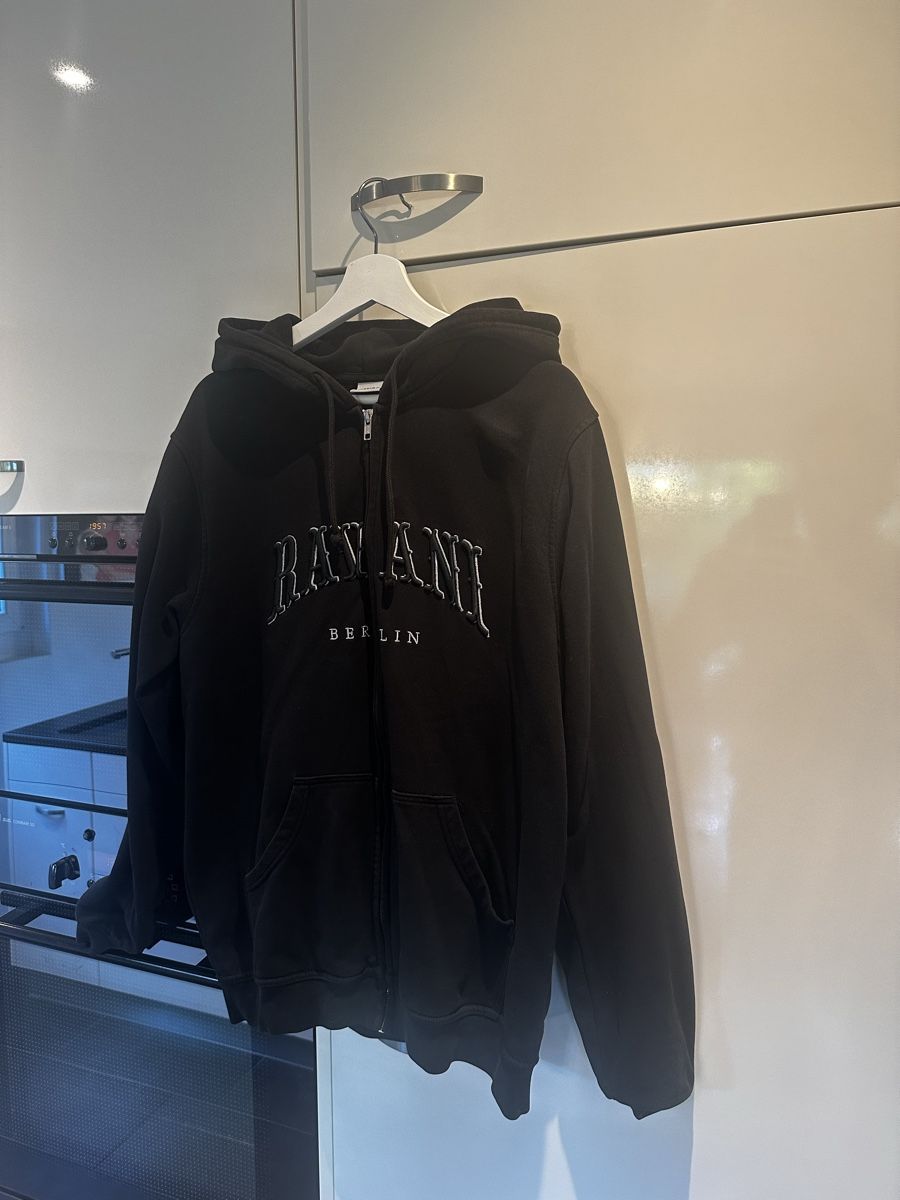 Maglioni & Felpe: Ravani Hoodie – Usato da Birmensdorf ZH venduto da gradagram