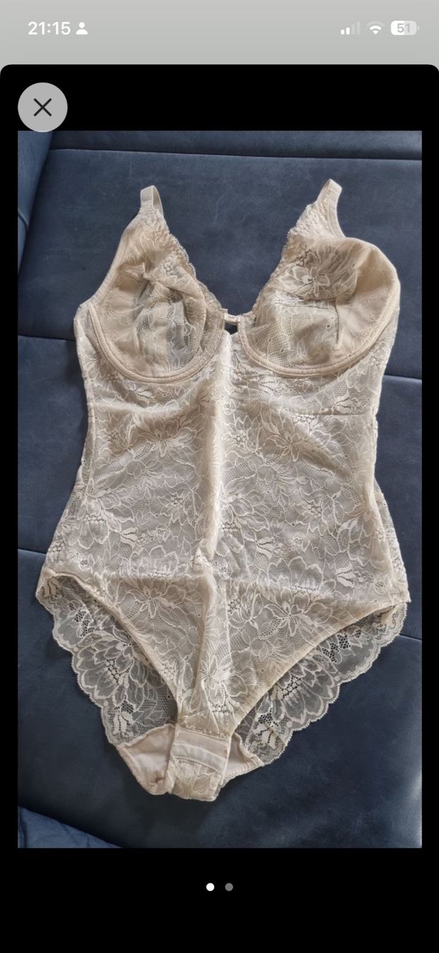Altra biancheria intima: Triumph Body 80D beige – Usato da Schliern b.Köniz venduto da Nikk0tin