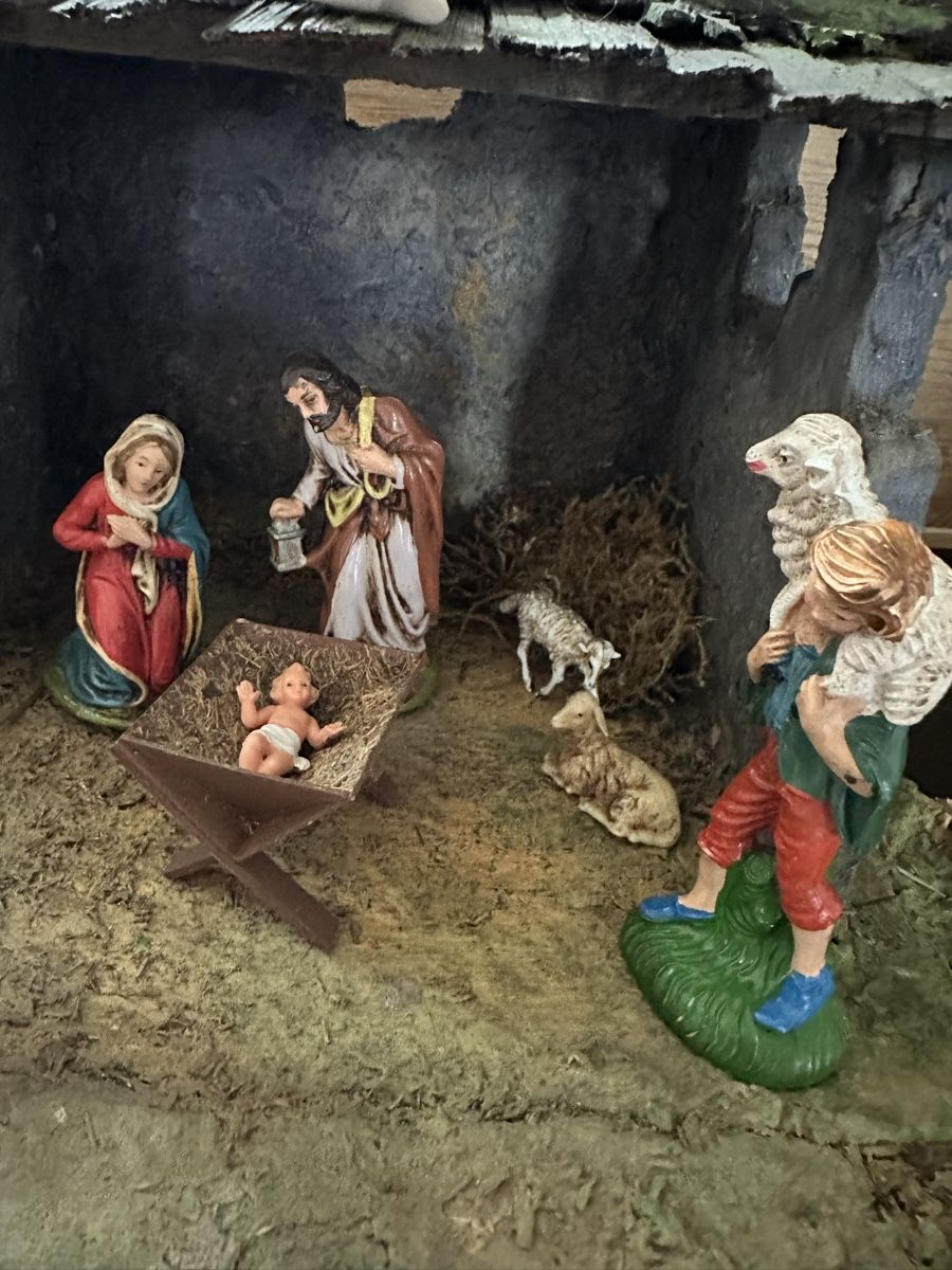 Toutes les décorations: Alte Krippe – D'occasion à Oberentfelden par vilibrand 3