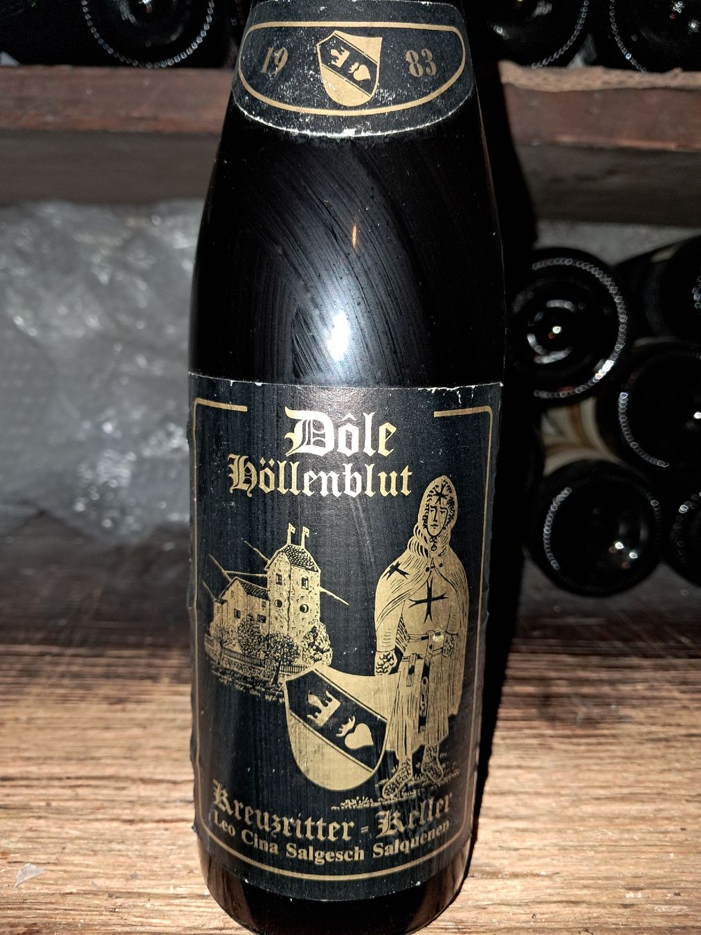 Vino: Dôle Höllenblut 1983 – Nuovo e nell'imballaggio originale da Le locle venduto da juliensaran 1