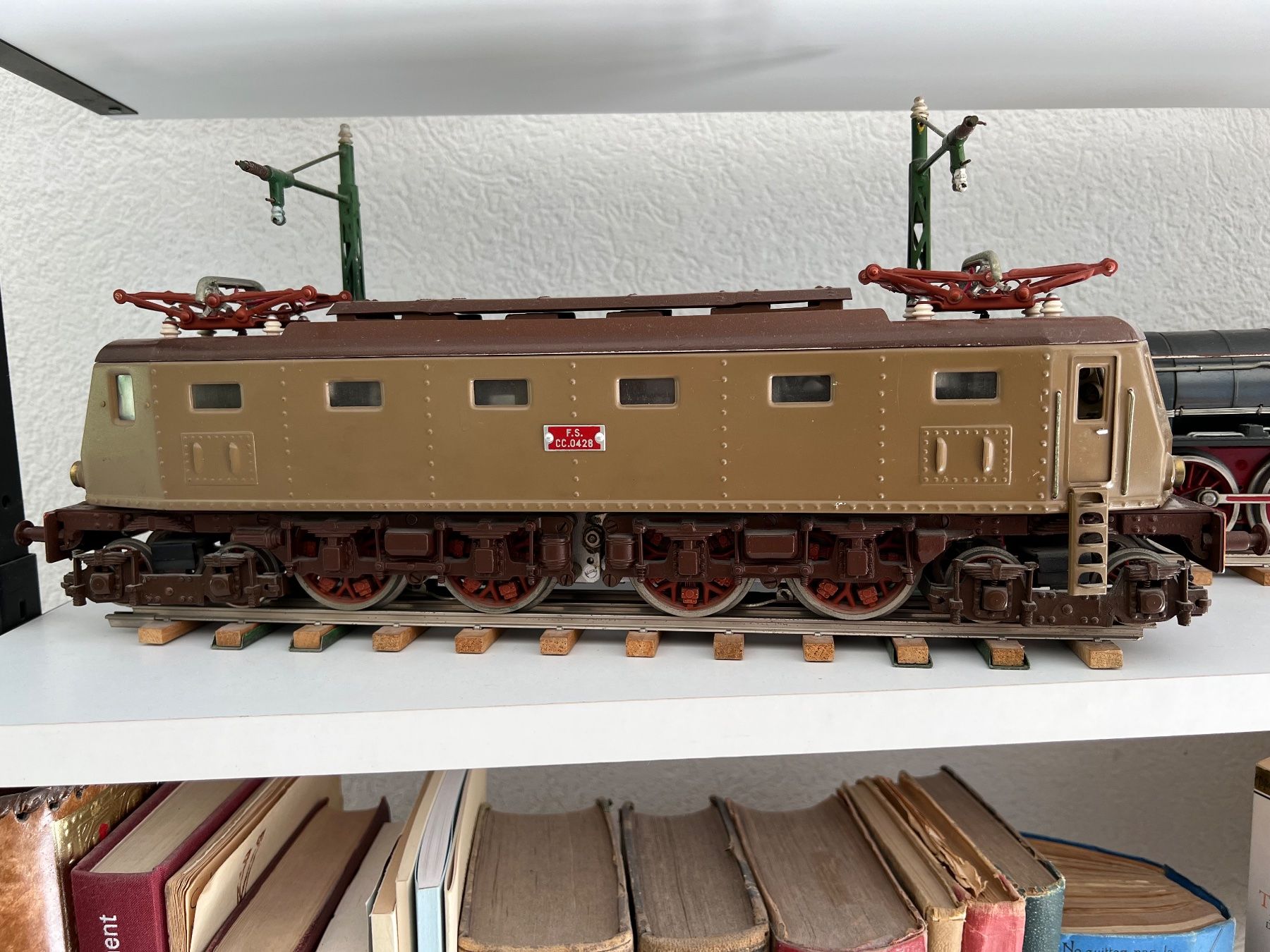 Modellini di ferrovie: Locomotive électrique Elettren FS CC 0428 – Nuovo (secondo la descrizione) da St-Sulpice VD venduto da aviron 8