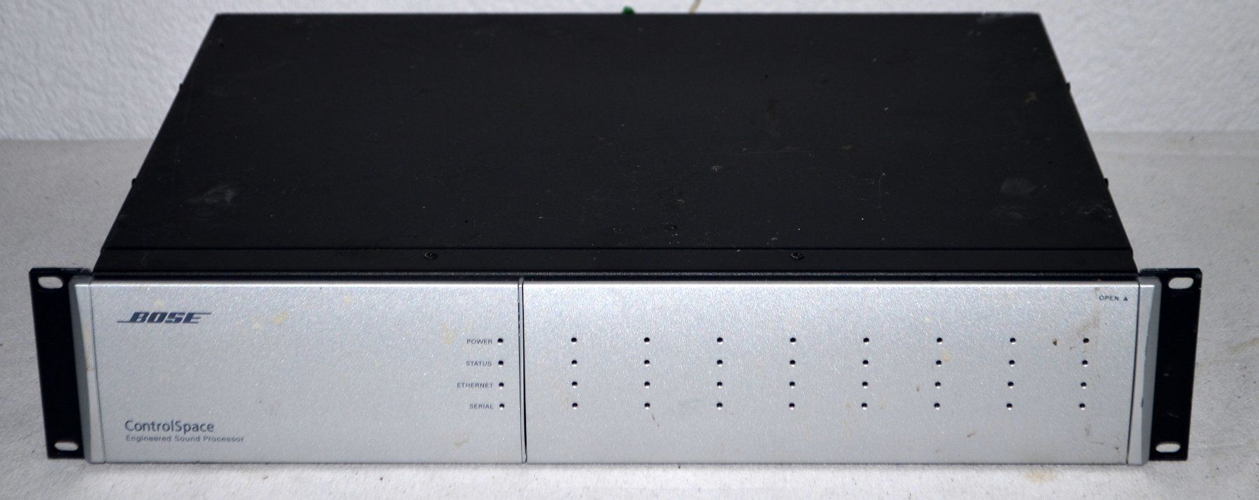 Bose Equalizer: Bose ControlSpace ESP-00-II Engineered Sound Processor – Gebraucht aus Collonges von arashee