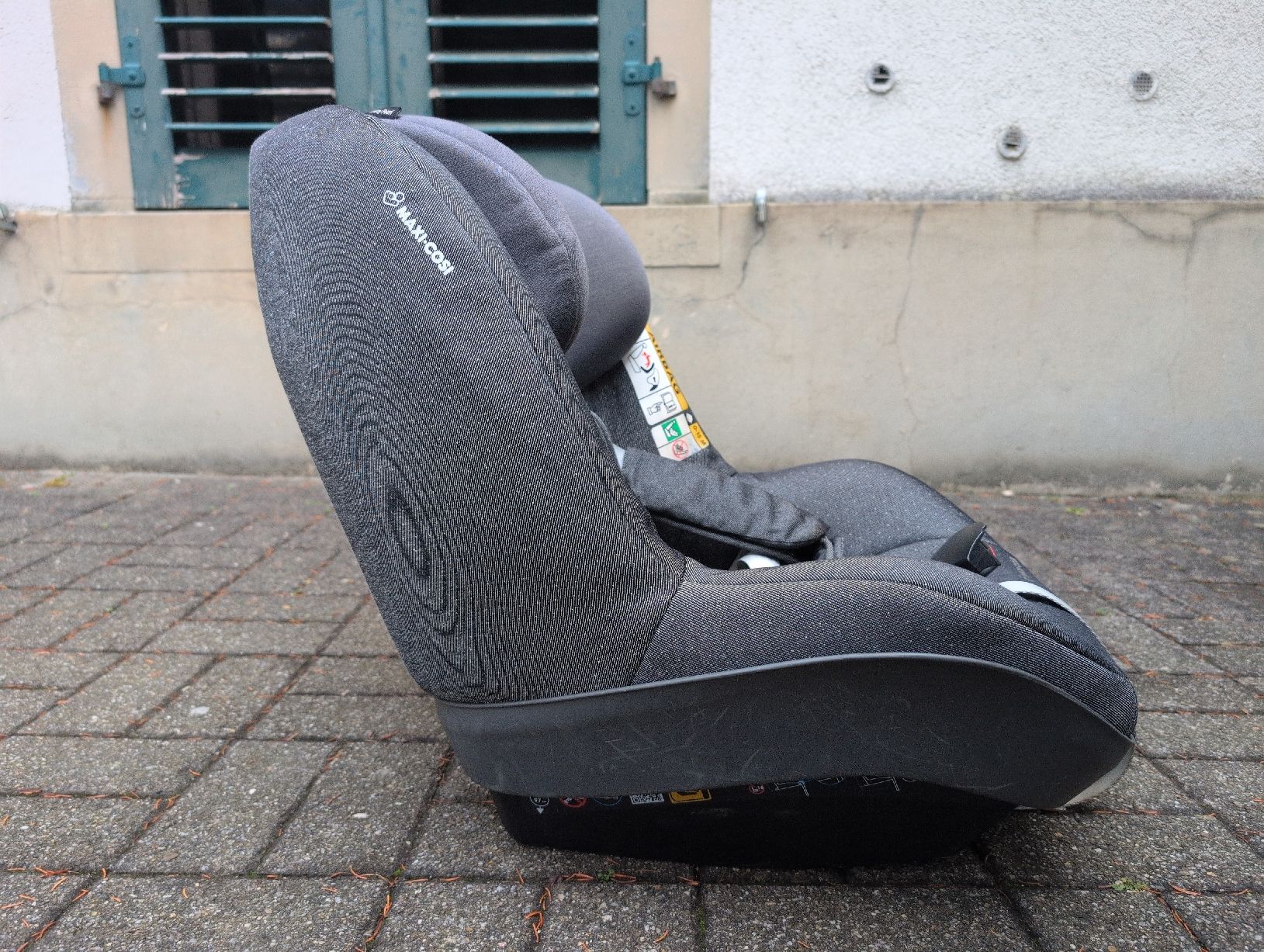 Maxi-Cosi Seggiolini per auto: Maxi-Cosi mit Isofix Basis Station – Usato da Kilchberg ZH venduto da mazon 1