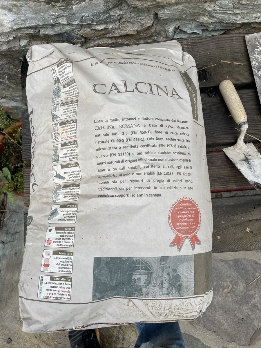 Materiale per modellare: Kalk - Calcina 300 – Nuovo e nell'imballaggio originale da Poschiavo venduto da LoreHe