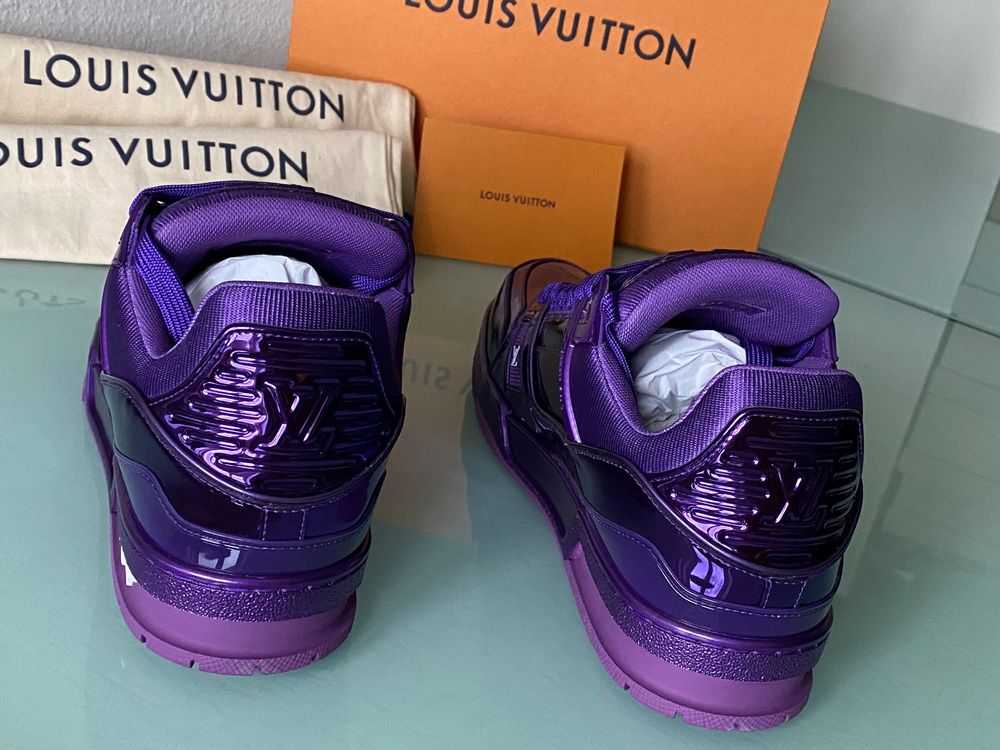 Louis Vuitton Sneakers aus Veloursleder - Lila - Größe 44 - 32195284