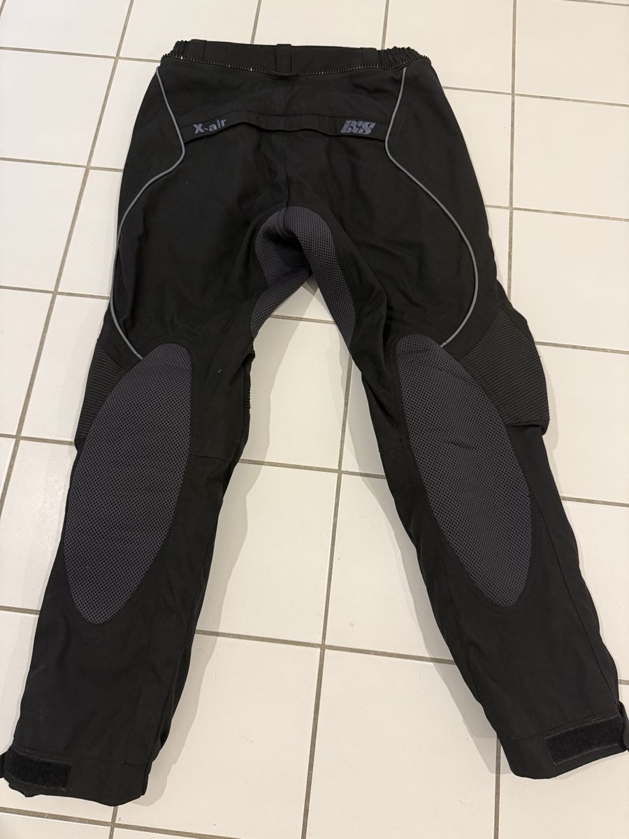 IXS Pantaloni: Motorradhosen IXS – Usato da Gunzwil venduto da Tschiggi2004 1