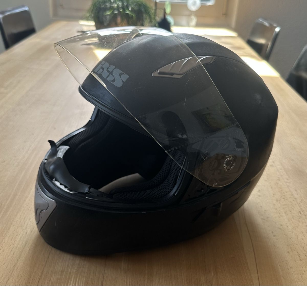 IXS Caschi & visiere: Motorradhelm Grösse L – Usato da Biberist venduto da bin_n792