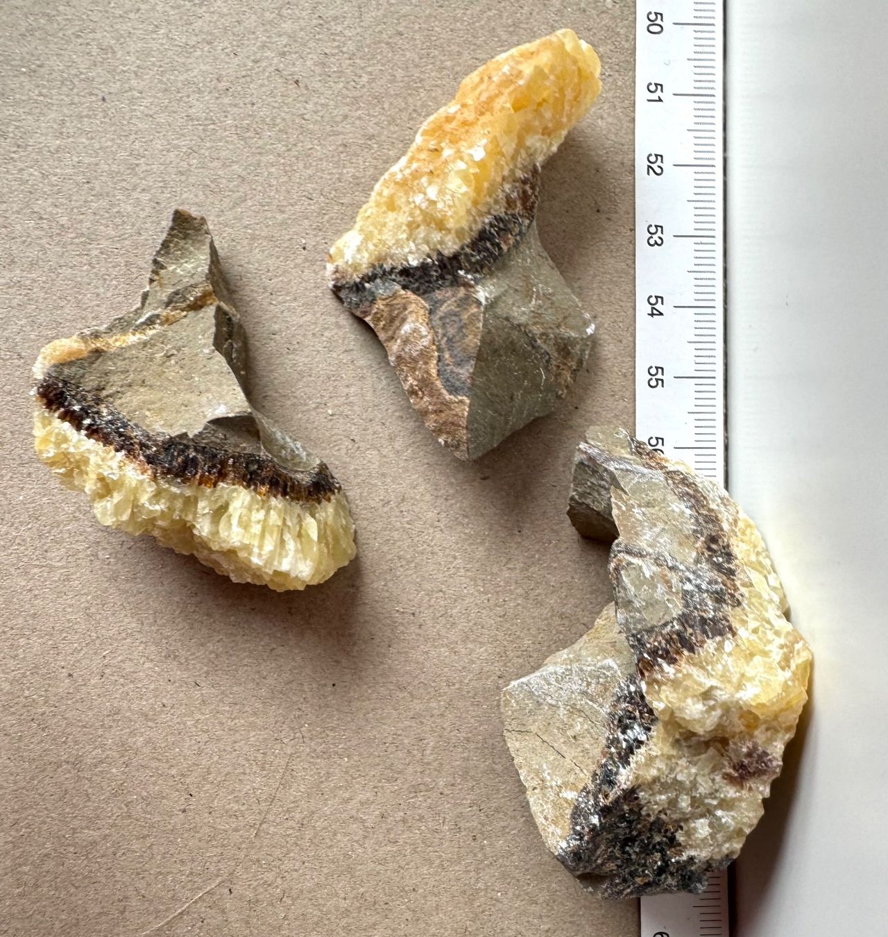 Minerali & Pietre curative: Septerian       Rohsteine aus Madagaskar – Nuovo e nell'imballaggio originale da Leuggern venduto da gemshow 4