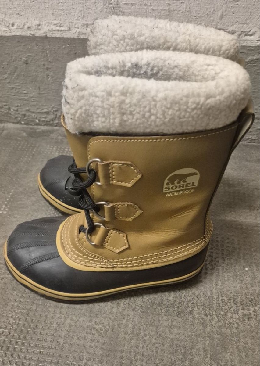 Sorel Herrenschuhe: Winterstiefel Sorel 34.5 – Gebraucht aus Basel von Cabi 1