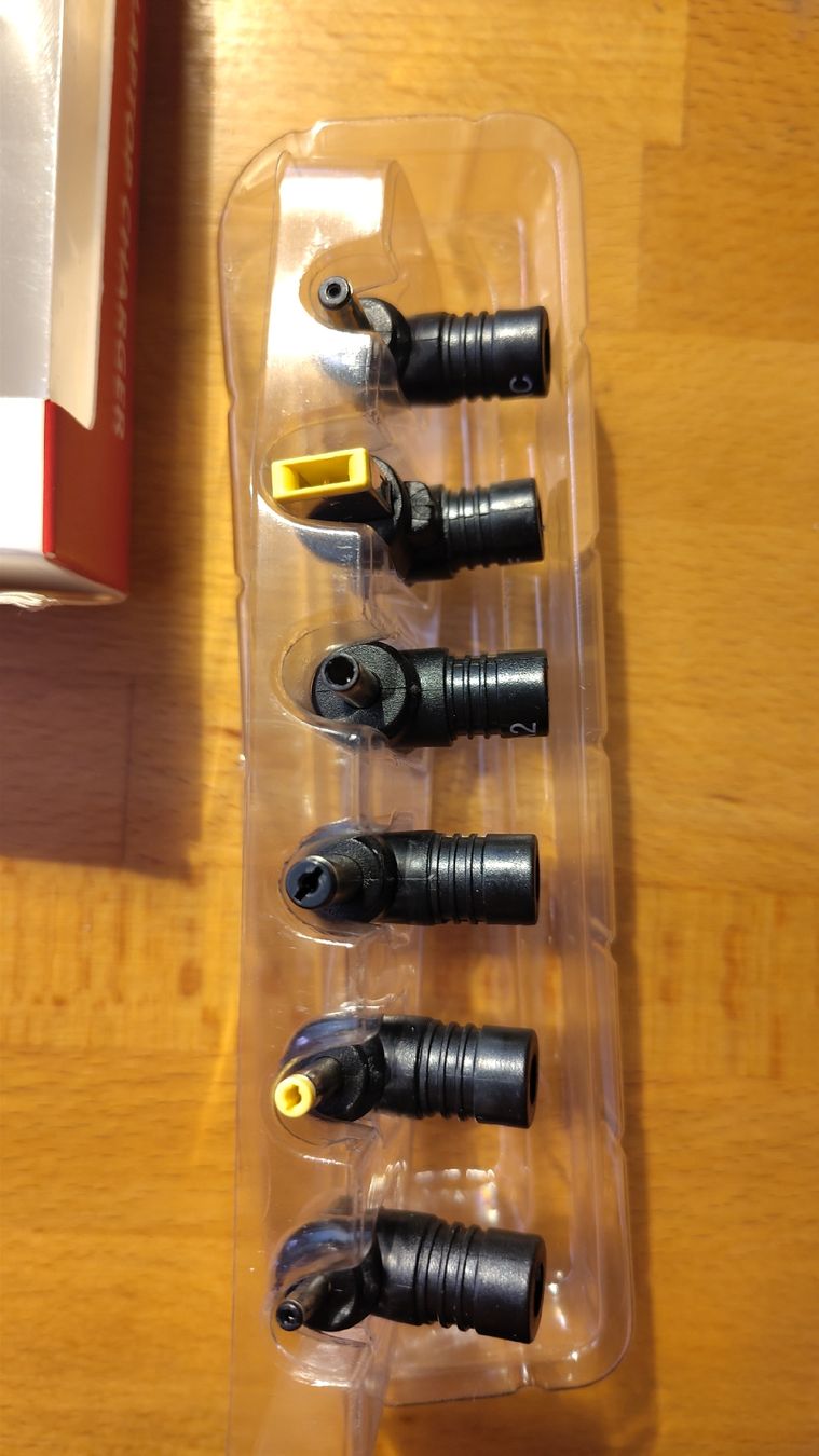 Caricabatterie: Laptop charger ladegerat – Nuovo (secondo la descrizione) da Aïre venduto da Lu99 2