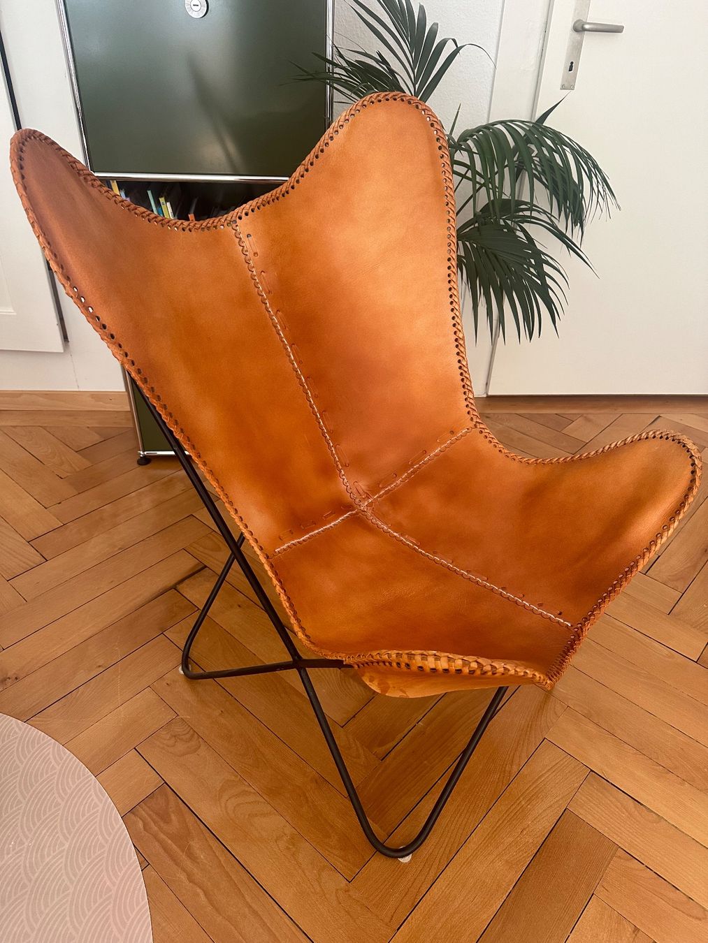 Livique Poltrone: Ledersessel / Butterfly Chair braun – Usato da Bern venduto da sarapha 1
