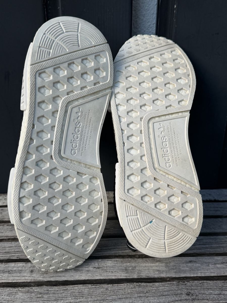 Adidas Chaussures hommes: NMD Adidas Goretex Gr. 39.5 – D'occasion à Zürich par chi_9dfb 5