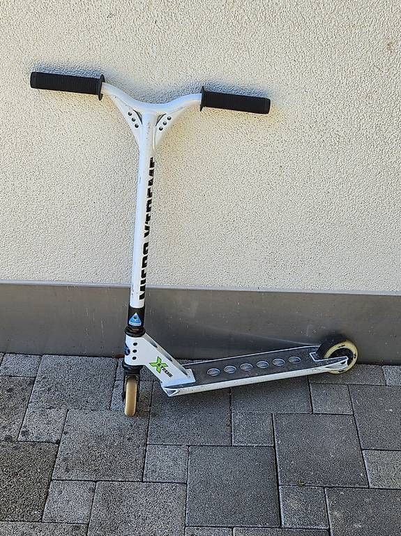 Micro Kickboard: Scooter Micro Xtreme – D'occasion à Lachen SZ par mogli038