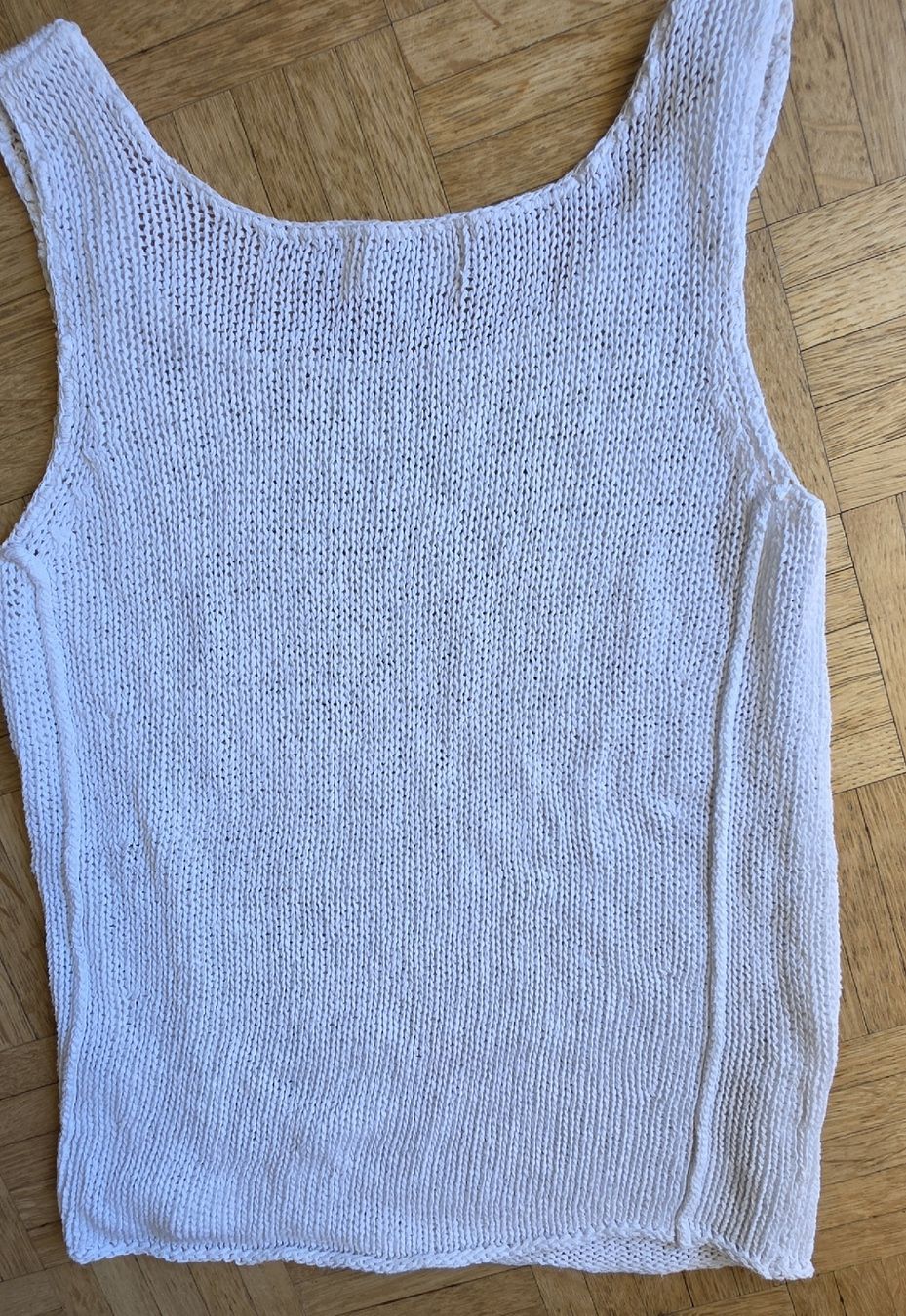 Nile Tops: Débardeur Nile Taille M Blanc – D'occasion à Yverdon-les-Bains par van_dq65 7