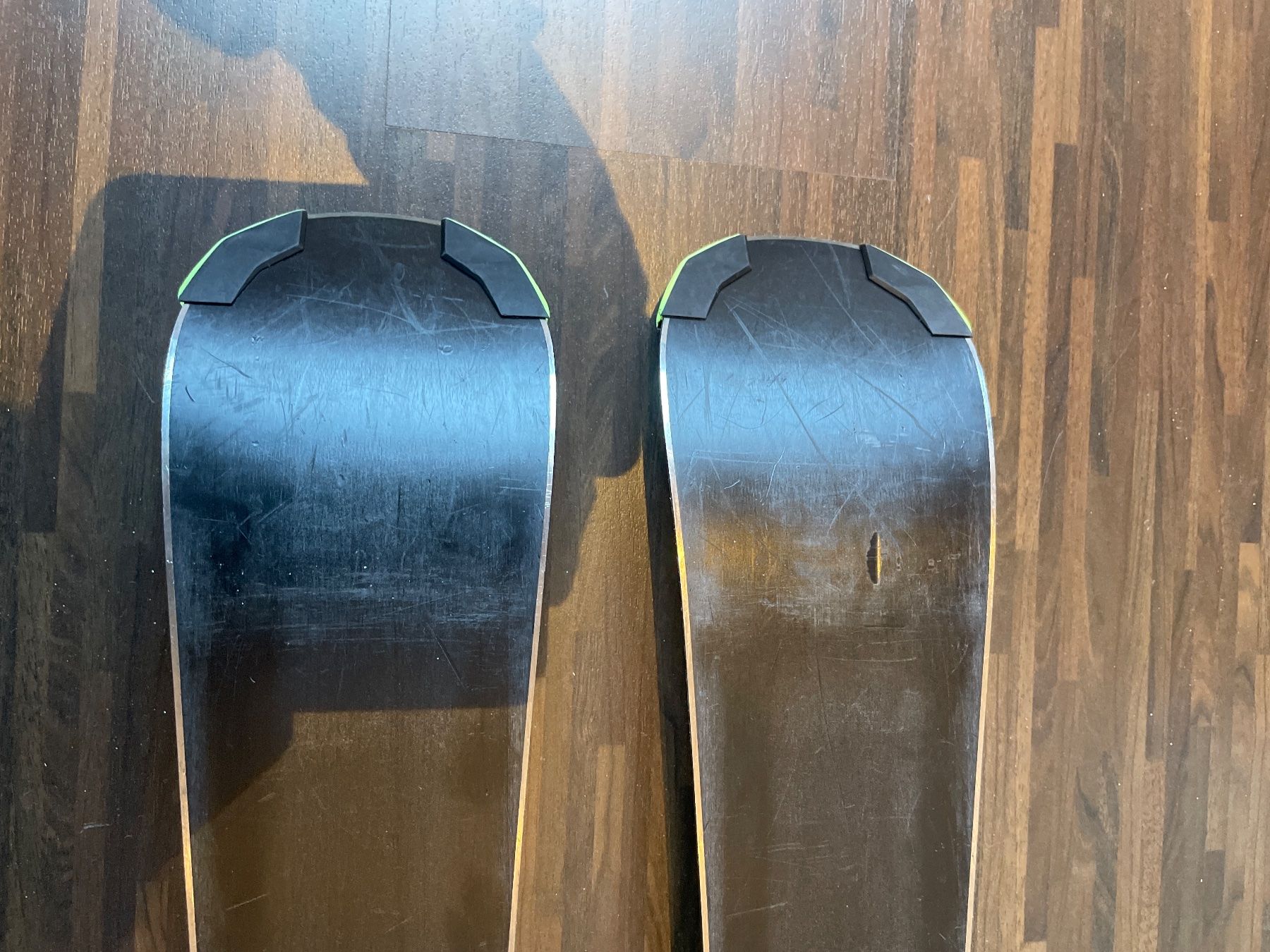 Head Skis: Head Super Shape Ski mit Bindung – D'occasion à Biberist par tolek 2