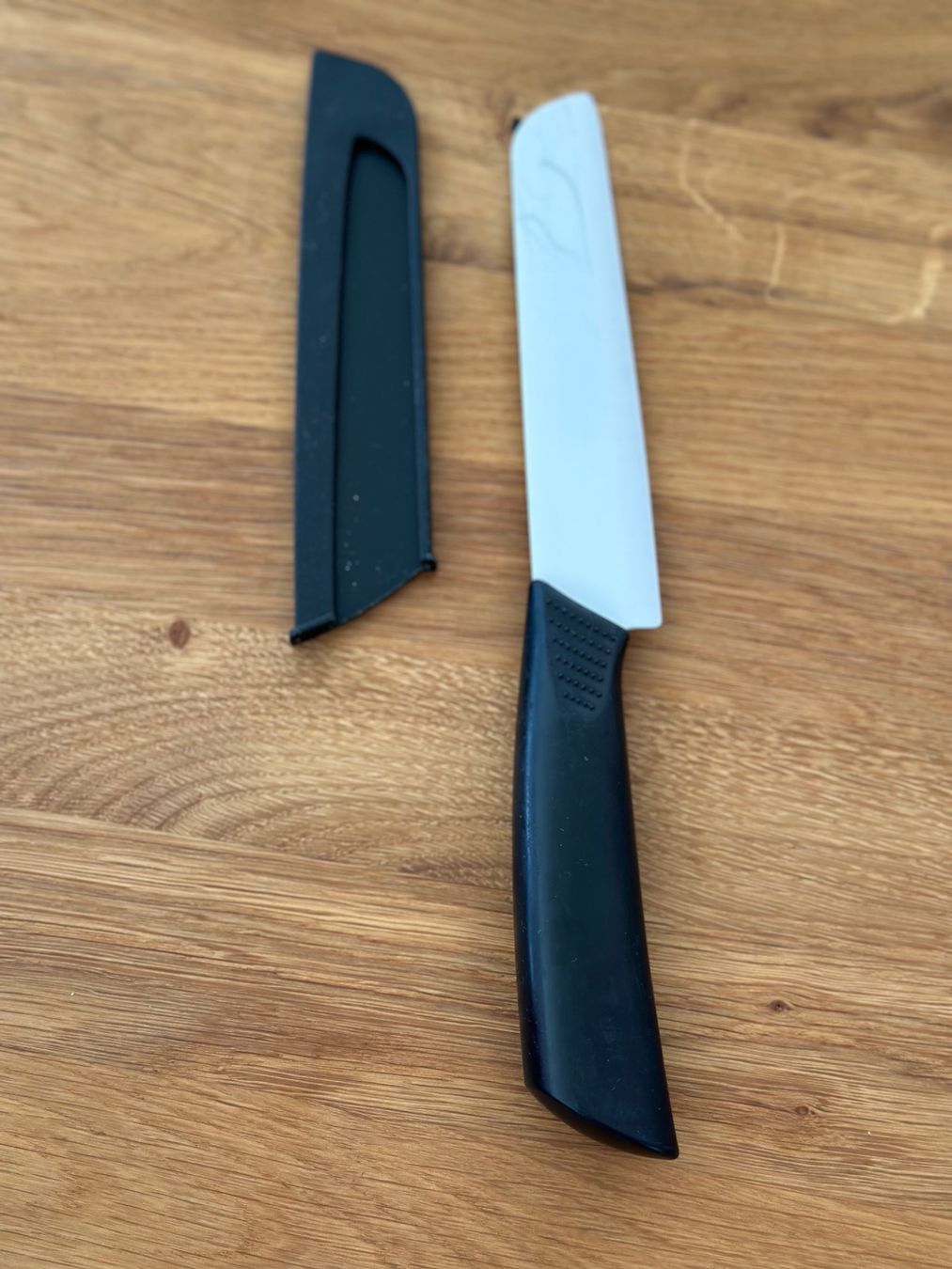 Ikea Coltelli da cucina: Ikea Messer mit Keramikklinge und Schutzhülle - Top! – Usato da Rothenburg venduto da wer_g9fd 1