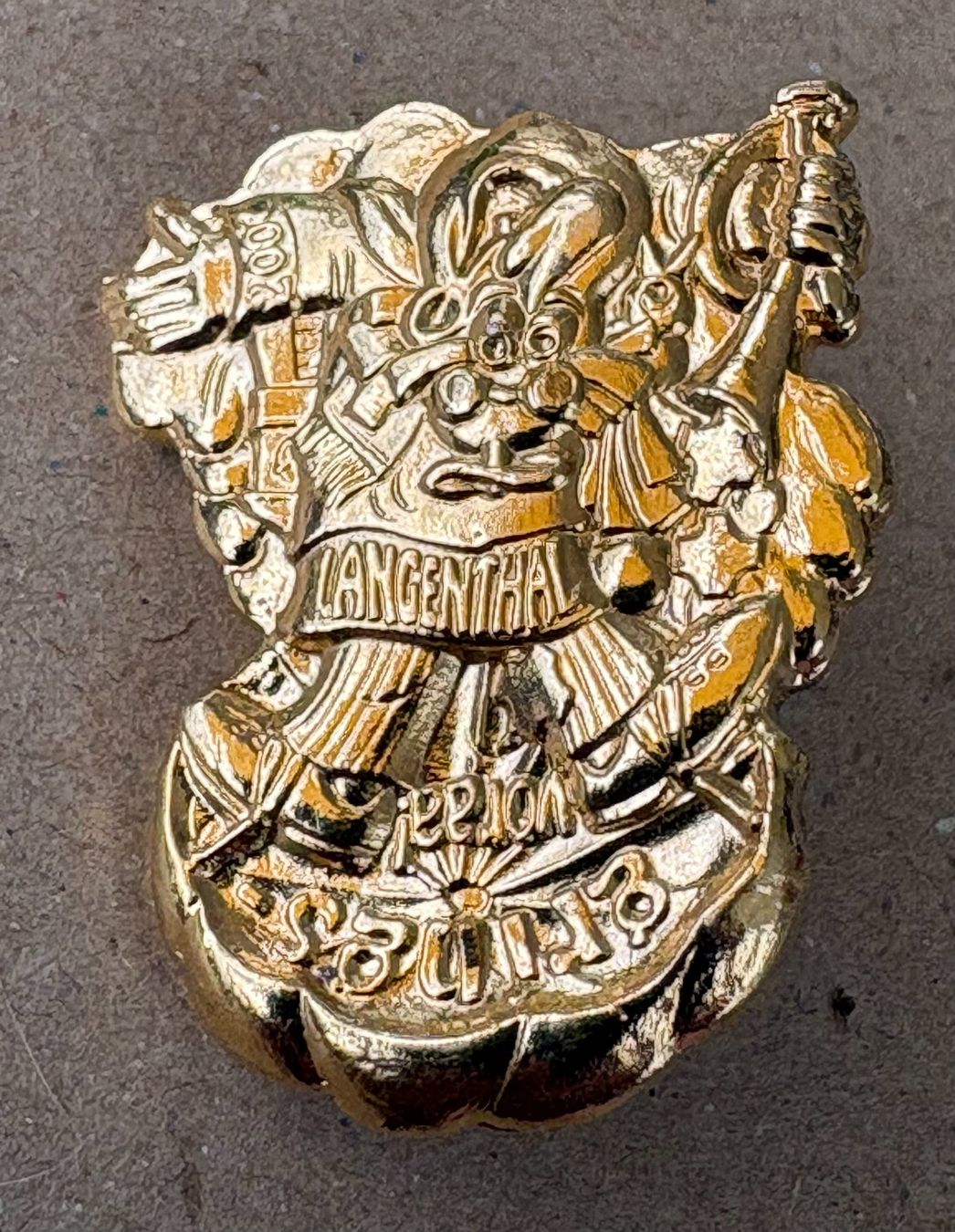 Plaquettes & Badges: FASNACHT LANGENTHAL – D'occasion à Ostermundigen par Heavenmaus75