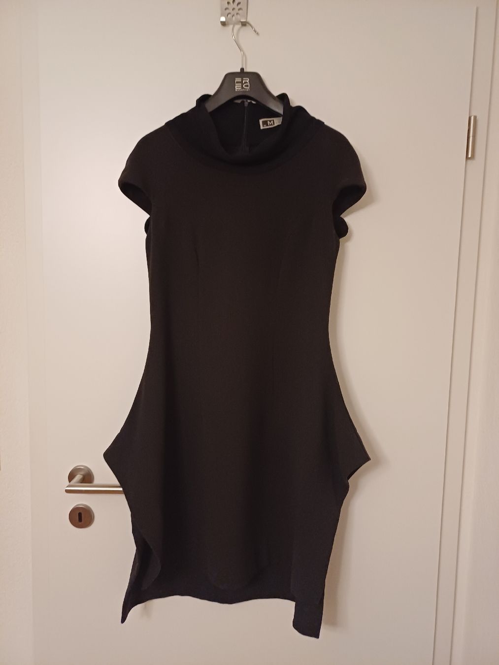 Vestiti: Robe, M Gray, 44(it) – Usato da Boudry venduto da JulieG13