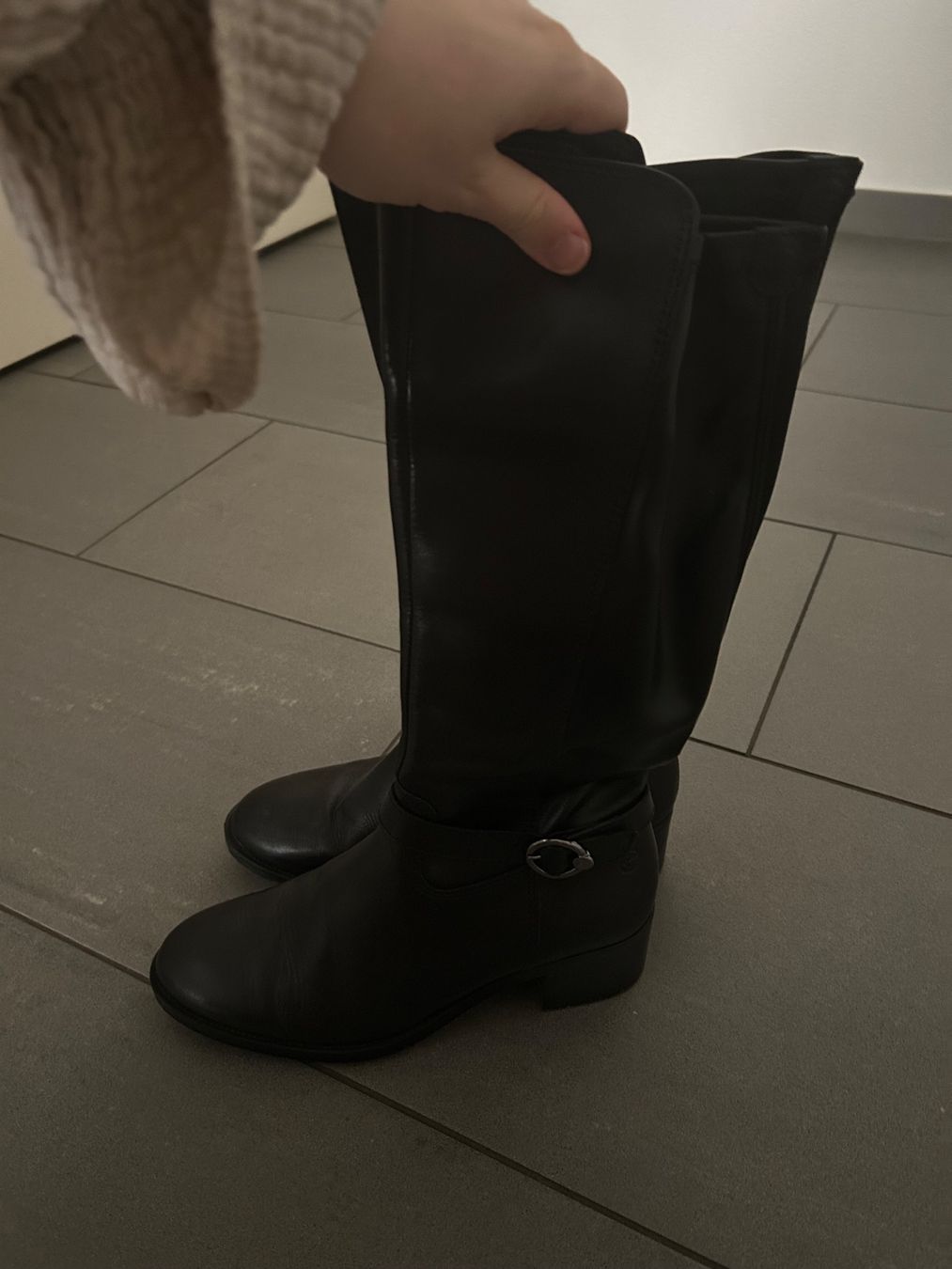 Damenschuhe: Stiefel – Gebraucht aus Ehrendingen von mev_lw75 2