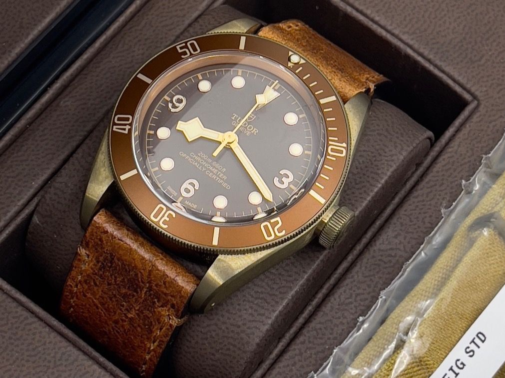 Tudor Orologi: TUDOR Black Bay Bronze – Nuovo (secondo la descrizione) da Bruettisellen venduto da GiacomoCH 1
