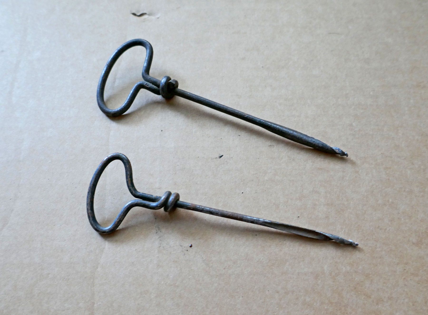 Tous les outils: 2 antike Holzbohrer – D'occasion à Ehrendingen par Wolfmanjack 1