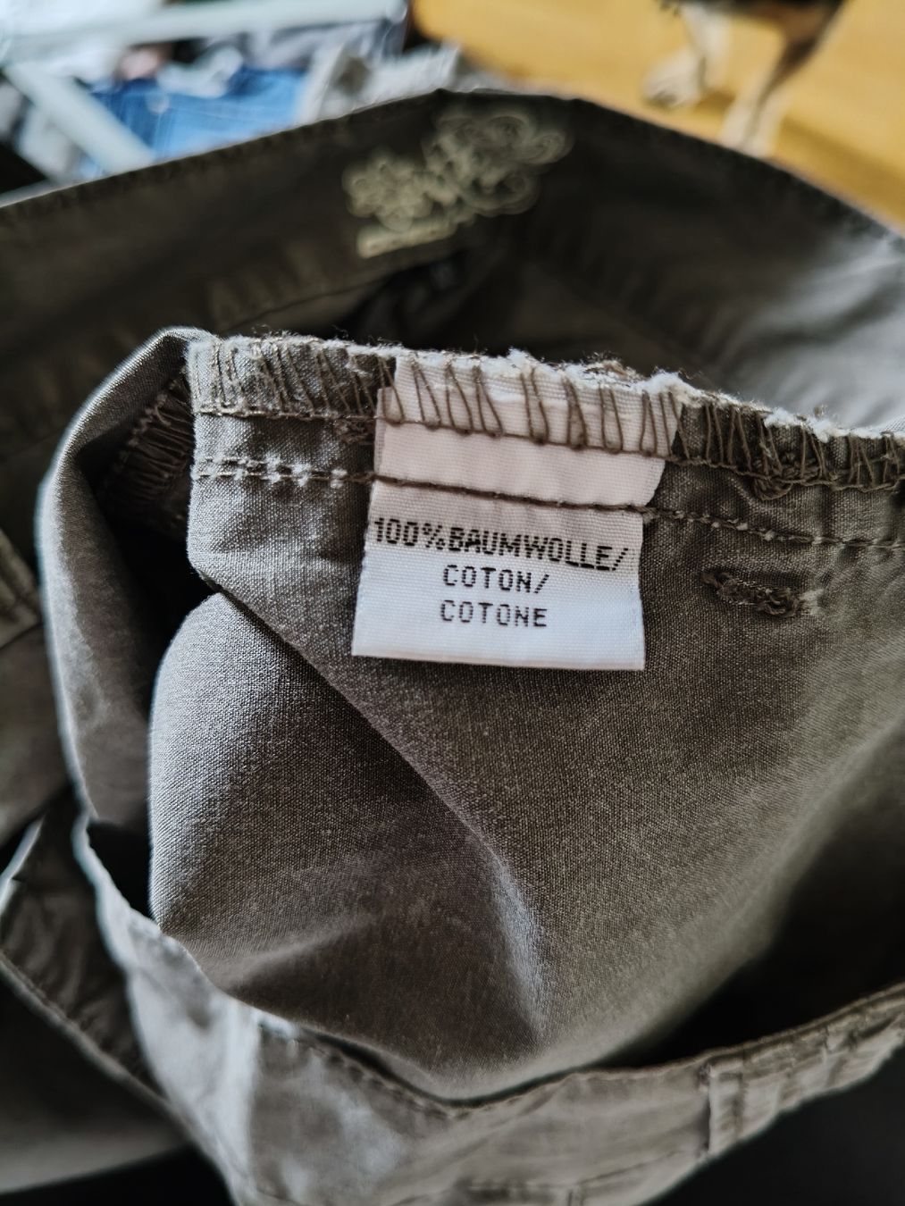 Gonne: Jupe Obscure coton taille 40 – Usato da Petit-Lancy venduto da Elissouche 3