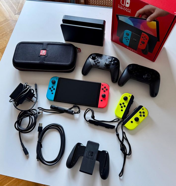Nintendo Switch 1 Oled Model mit viel Zubehör - Top Zustand! (Gebraucht ...