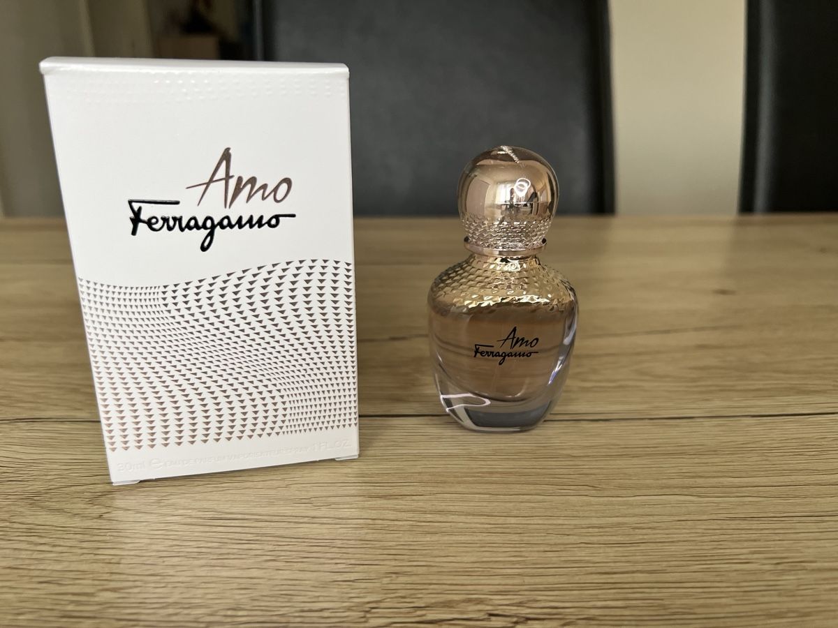 Salvatore Ferragamo Profumi & Eau de Toilette: Amo Ferragamo – Nuovo (secondo la descrizione) da La Chaux-de-Fonds venduto da GabrielaKlein
