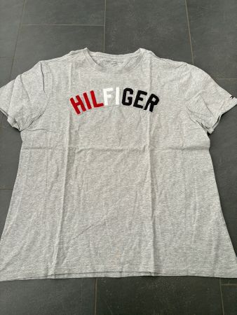 T-Shirt - Grösse L - Tommy Hilfiger
