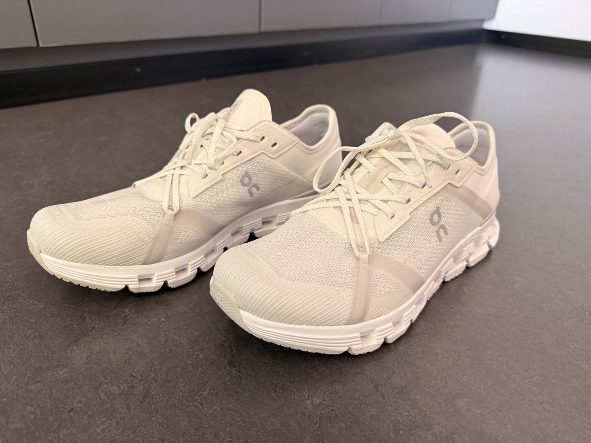 On Scarpe da uomo: On Schuhe Grösse 44 – Nuovo (secondo la descrizione) da Dagmersellen venduto da tho_5rbt