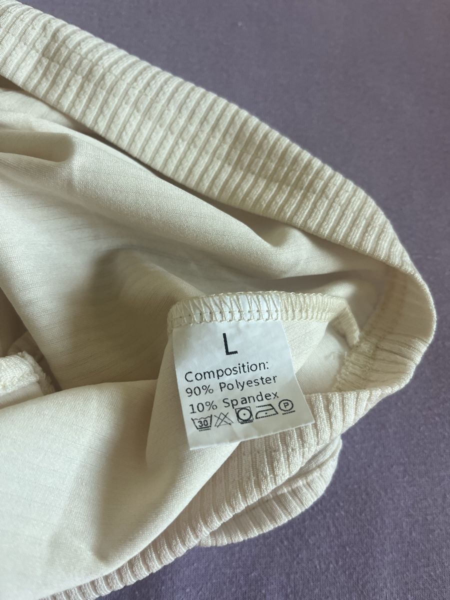 Tops: Damen Top Cremefarben Gr. L  – Neu und originalverpackt aus Giswil von Mauritius9026 1