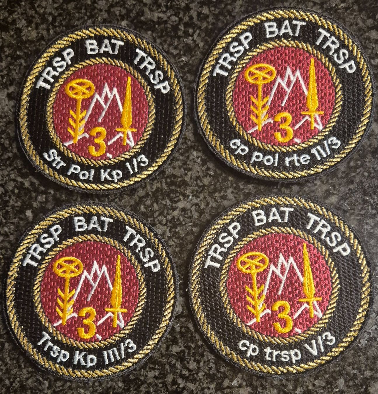Schweizer Armee Placchette & Badge: Ärmelabzeichen / Badge A95 – Nuovo (secondo la descrizione) da Dottikon venduto da Robawa