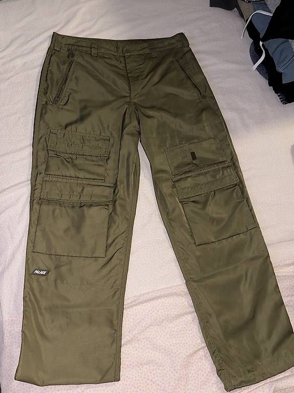 Pantalons: Palace Cargohose – D'occasion à Obergerlafingen par raj_5njg