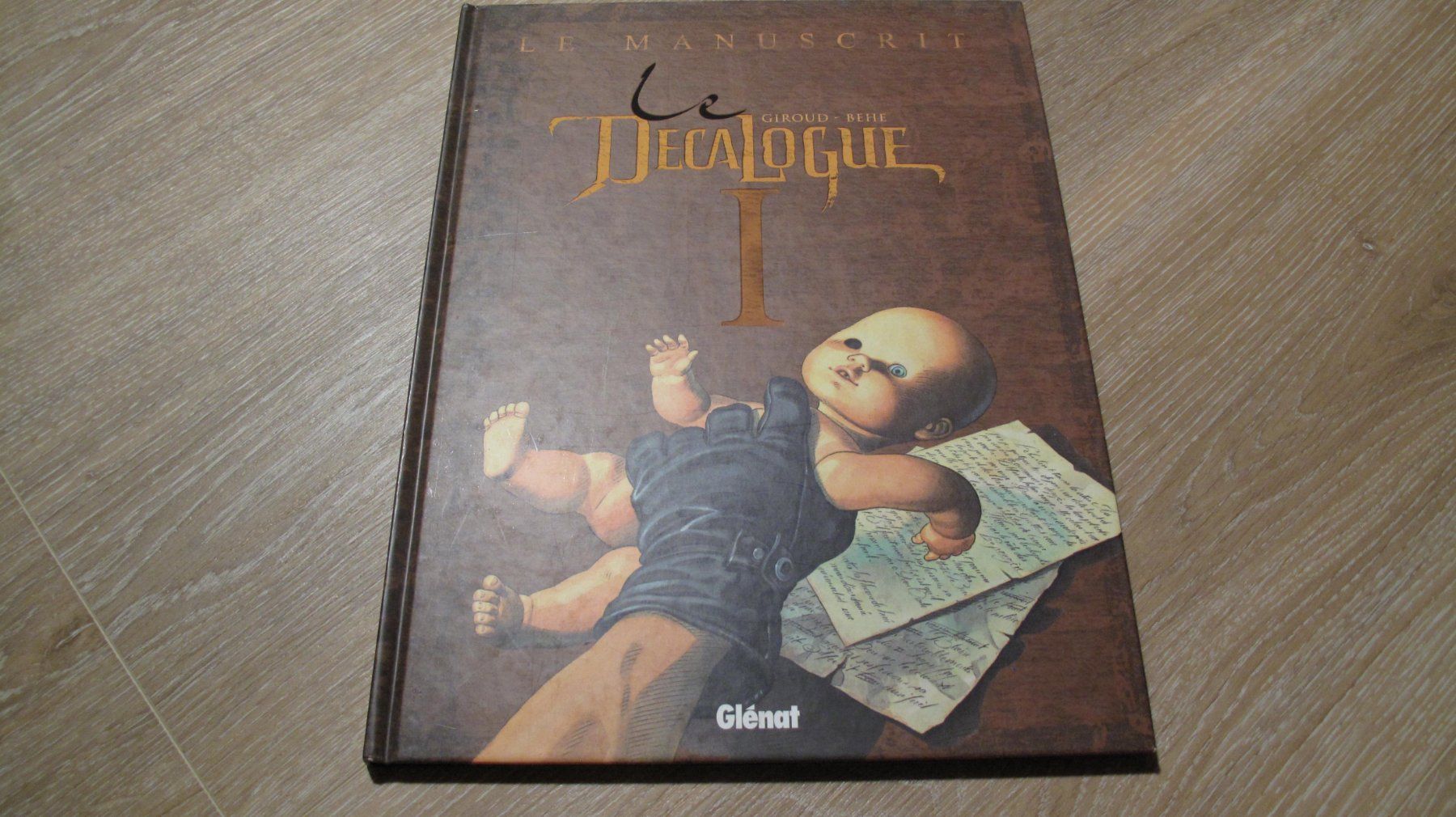 Fumetti: Le Decalogue #1 – Usato da Berg TG venduto da Volker-Kampfgarten