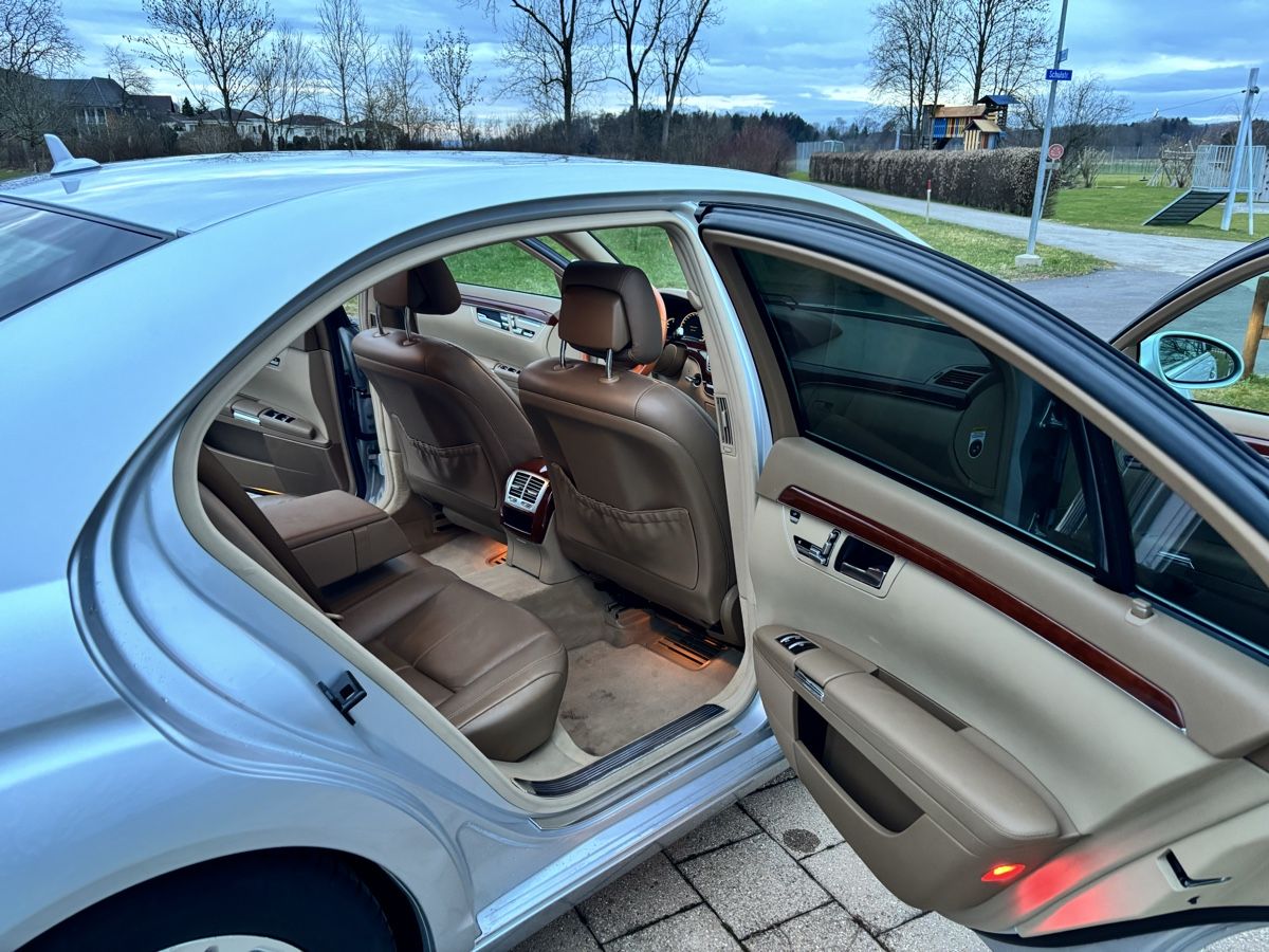 Mercedes-Benz Automobili: Mercedes w221 S350L 4matic – Usato da Hugelshofen venduto da lenkfliege 5