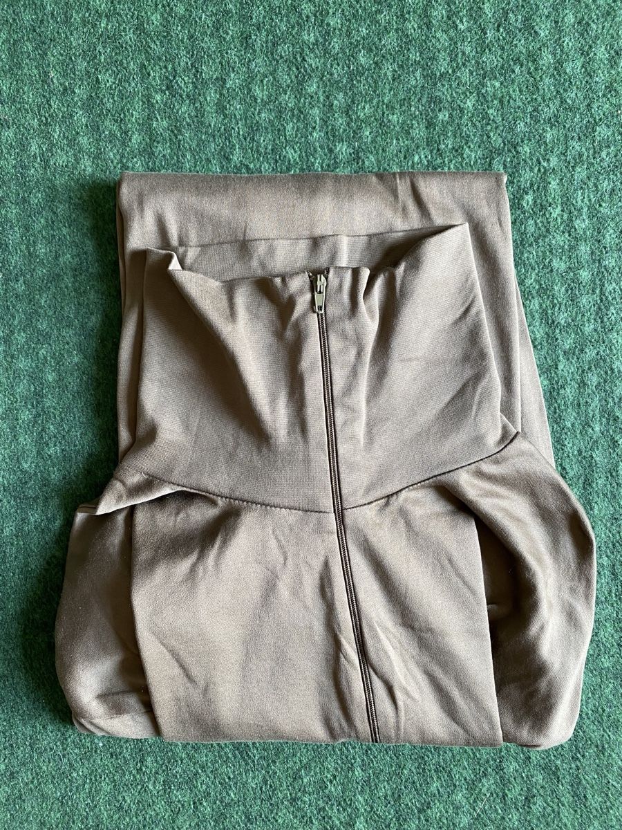 Schweizer Armee Uniformi: Gnägi Pullover Schweizer Armee – Nuovo (secondo la descrizione) da Bolligen venduto da Meanstreak