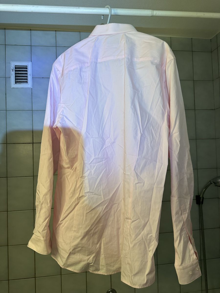 Hugo Boss Camicie: Chemise HUGO neuf – Usato da Lausanne venduto da Tipouze 1