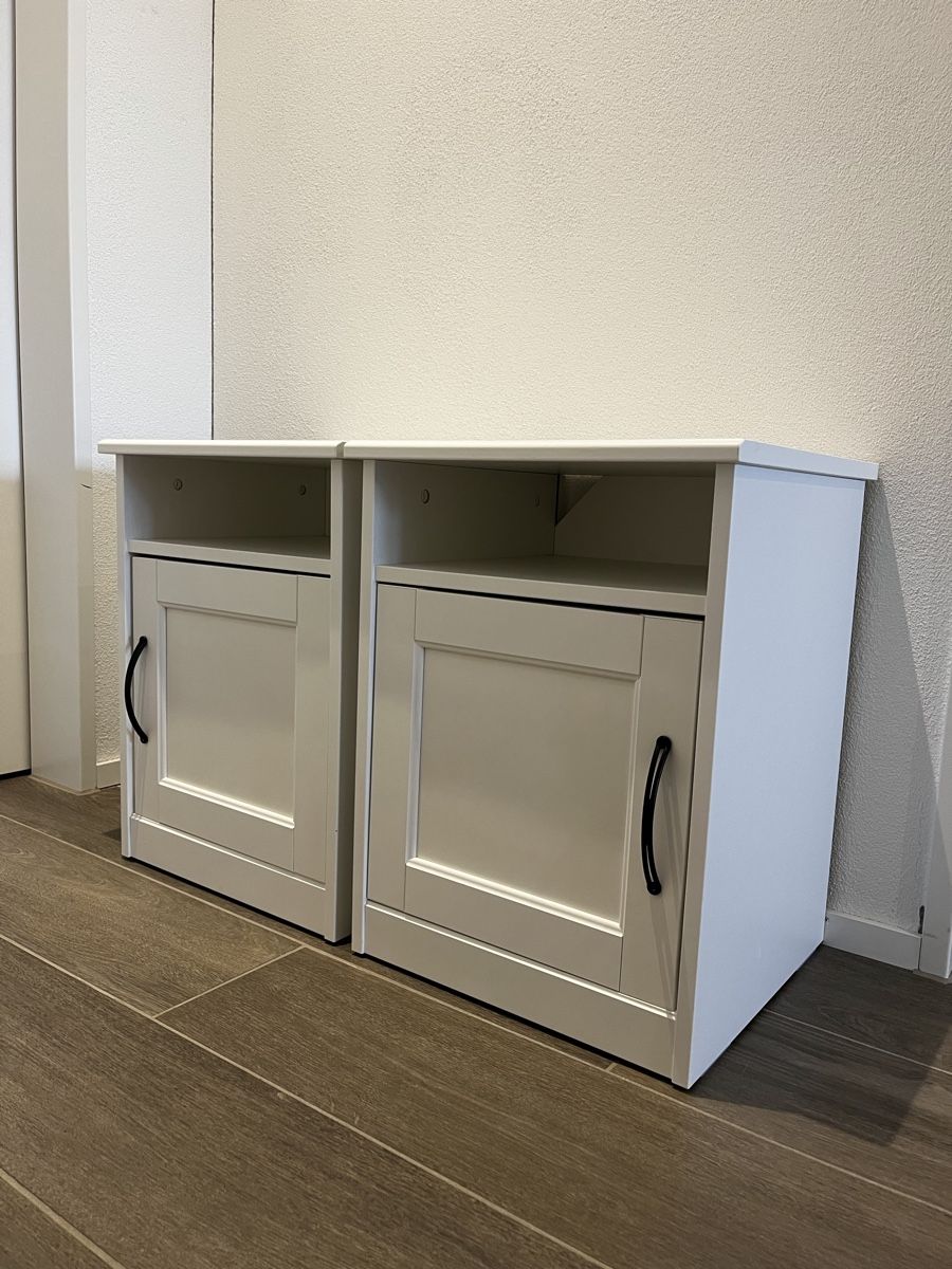 Ikea Tables de nuit: Nachttisch – D'occasion à Dietlikon par car_t7pd