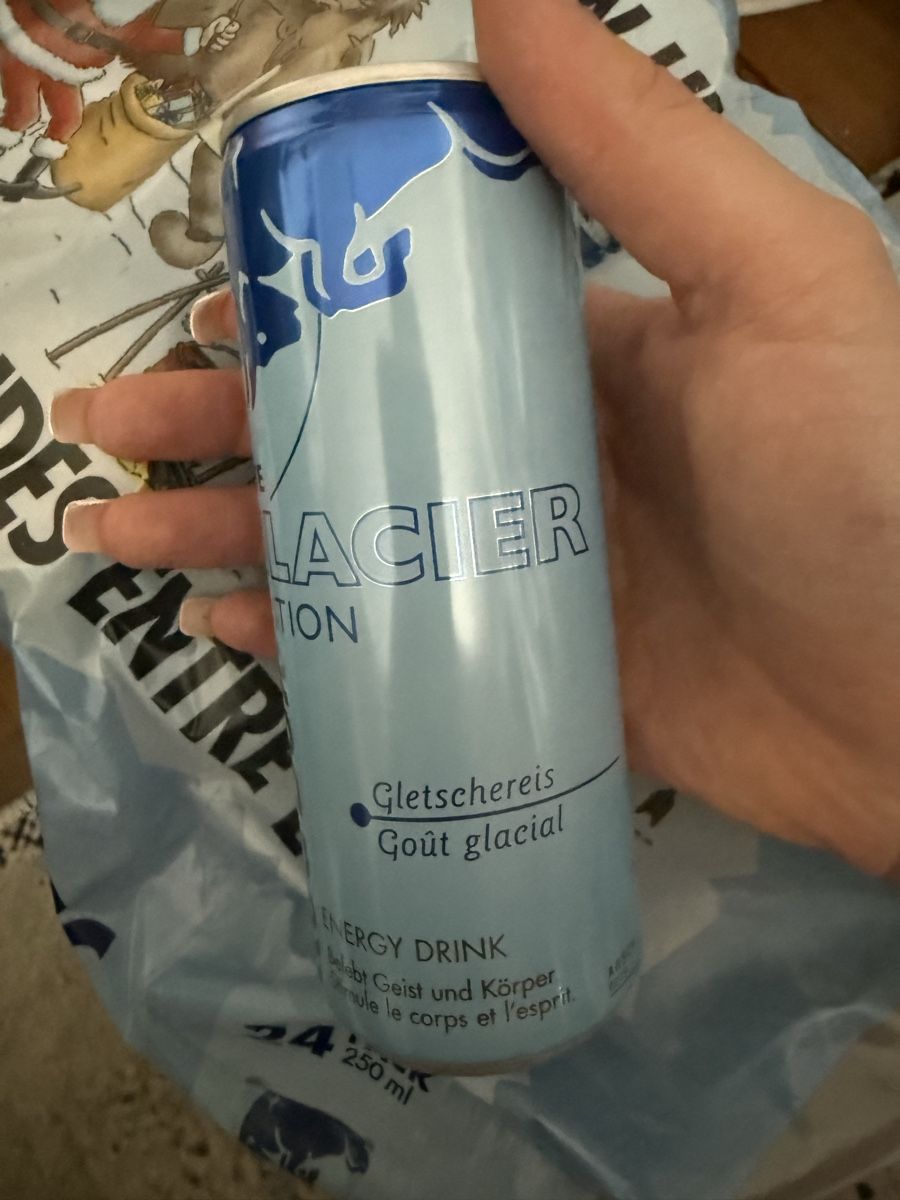 Red Bull Aliments & Spécialités: Redbull Gletschereis 9 Stück – Neuf avec emballage d'origine à Wilen b. Wil par ati_t8wb
